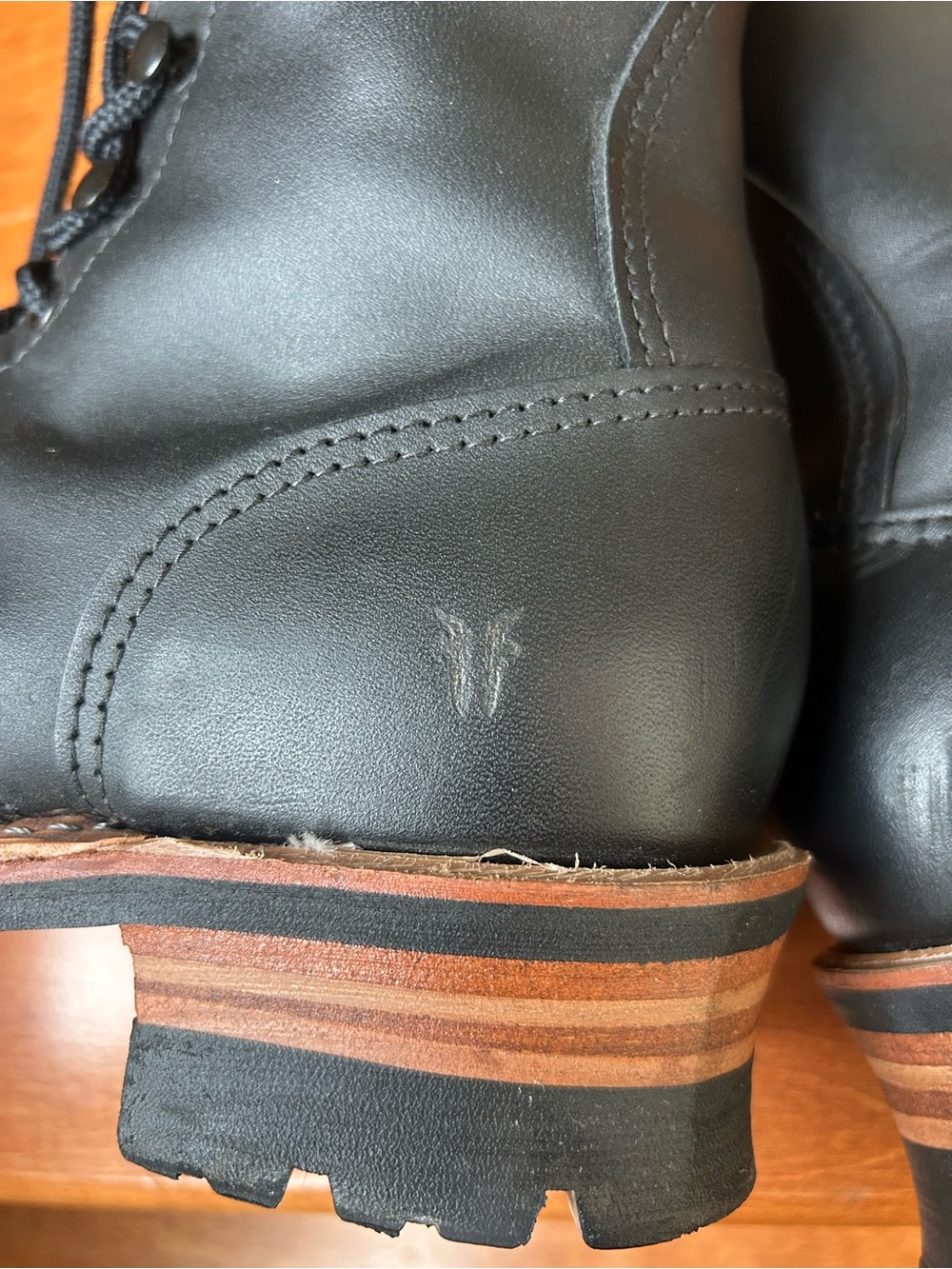 Women's Frye Vibram Black Logger Lace Up Combat Moto Boots Size 10M - Picture 12 of 14